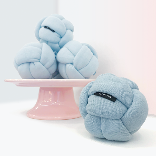 韓國 Ding Dog Handmade 叮噹聲聲編織球 (粉藍色)♡寵物玩具
